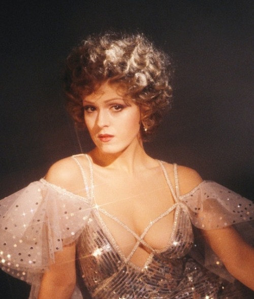 carmelasoprano:Bernadette Peters photographed by Michael Childers for Pennies for Heaven (1981)