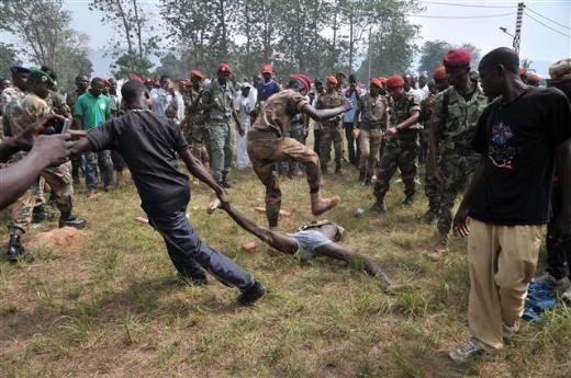 abu-macintosh:  Christian mobs mutilate Muslim minority in Central_Africa Republic,