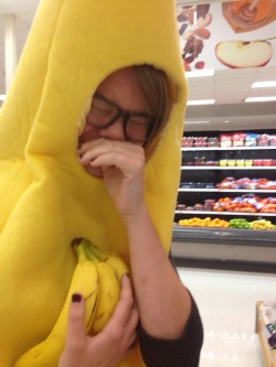 berksome:  berksome:  reunited at last  are you serious i put on a banana suit and walked around Target for an hour for this 