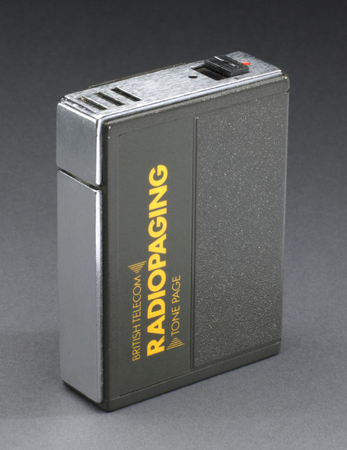 Motorola 3BMXB1 // Tone Pager for British Telecom (1980)That bold gold yellow on black & chrome 