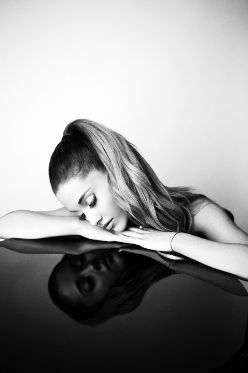 Daily Ariana Grande