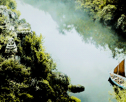 iheartgot: They held each other close then turned their backs upon the end The hills