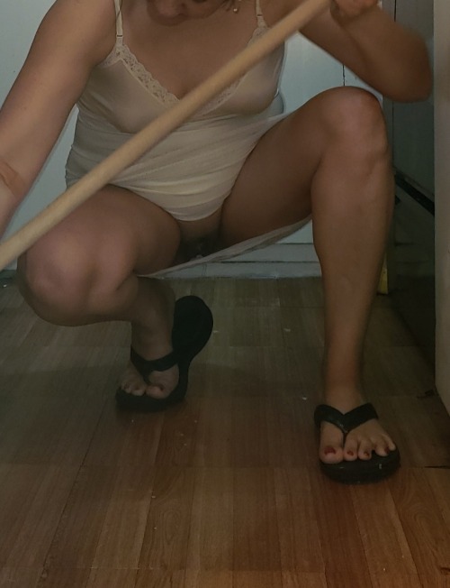 Barriendo La Casa 🧹🧹😘