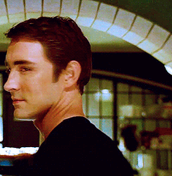 kingleepace:It’s 19 years, 34 weeks, 1 day, and 59 minutes later, heretofore known as now. Young Ned