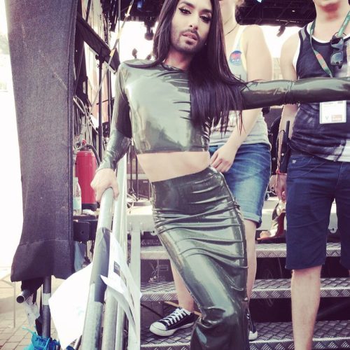 Conchita was at Cologne Pride last weekend and it was really hot! And it still is! 34 degrees celciu