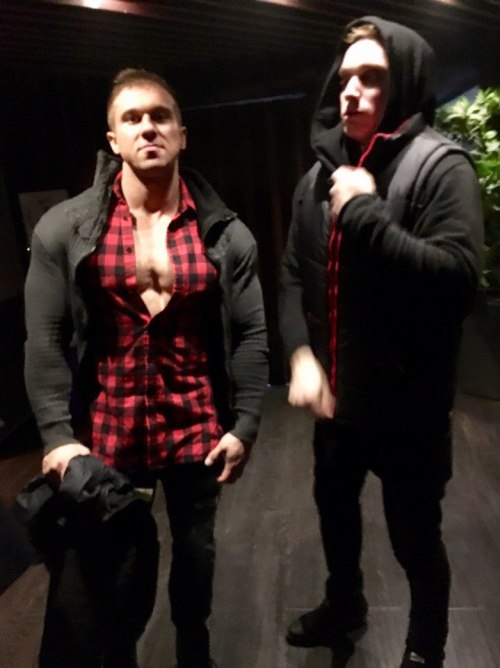 muscular guys, bodybuilders and my states of soul.