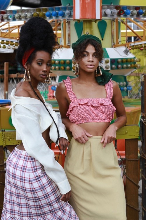 blackfashion:Mamacita Photographer: @causiieModels: @kat_sayz_meow & @_killahcurlsStyled by: @ma
