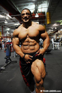 strongblrslinger:  Roelly Winklaar