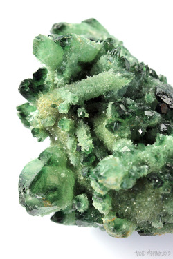 earthblingg:  Chromium Quartz - China