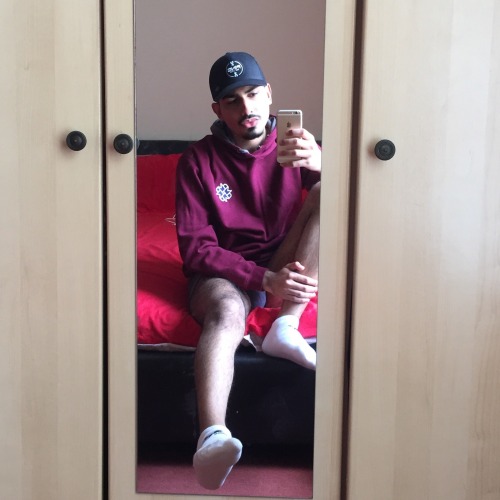 pakism:  legz 