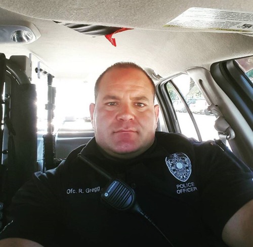 musclebear5: Am I the only one who has a huge fetish for muscle cops ? Nice