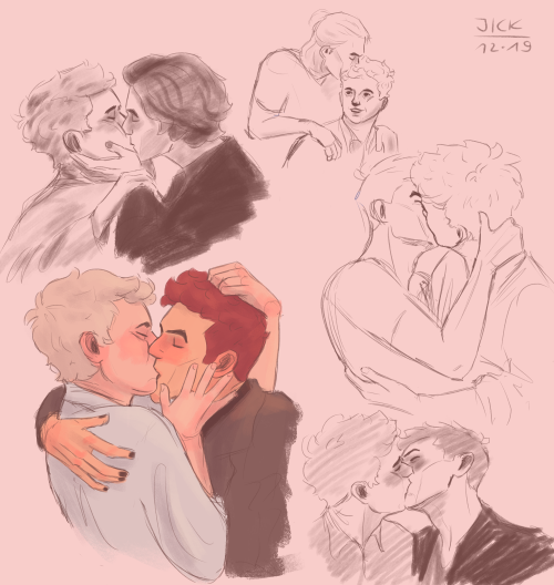 it-is-ineffable:  Some kissing husbands to relax and practice