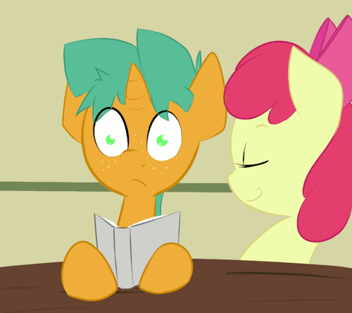 ask-glittershell:  (Shout out to Pinkie-replies for helping me get the gif tumblr compatible)  X3!