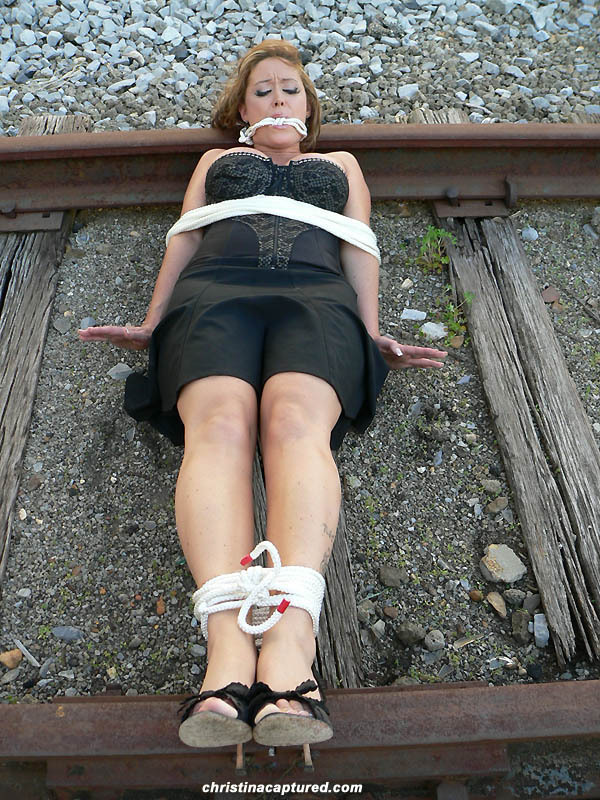happytie:  Staying on track