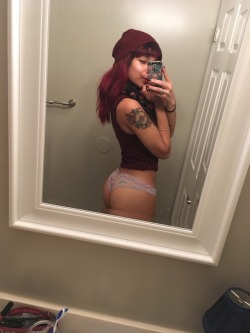 bootyking:  celestial–fl0wer:  I’m such a cute drunk get @ me  😍😍