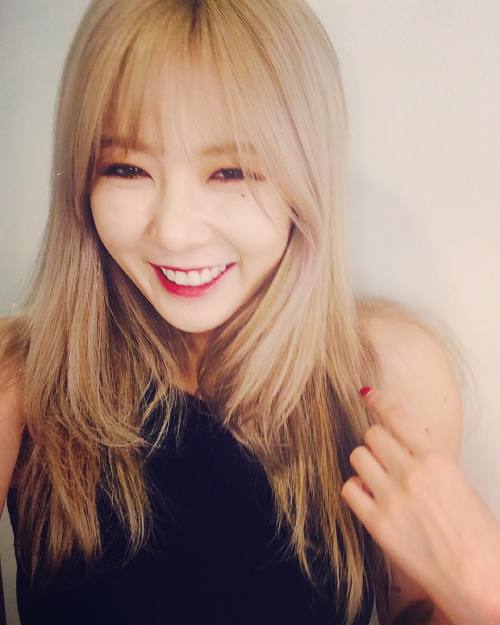 hyunafanbase:  Instagram update: 09/22/2015 