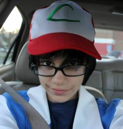 dakr-sutrider:  Can anyone say Ash cosplay because I can’t. 