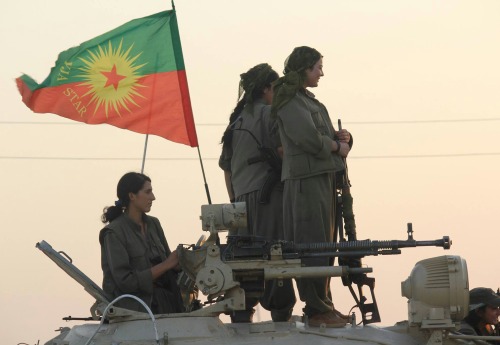 bijikurdistan: “We will not surrender, because every [Yezidi] daughter in the hands of ISIS is