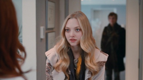 if-its-notlikethemovies:  Chloé (2009) dir. porn pictures