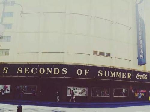 Welcome To The New Broken Scene