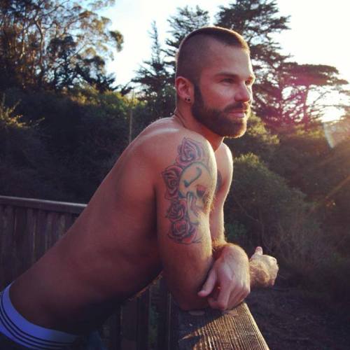 spitsroastintime:  oofahpapa:  youtube konverter site  http://spitsroastintime.tumblr.com 