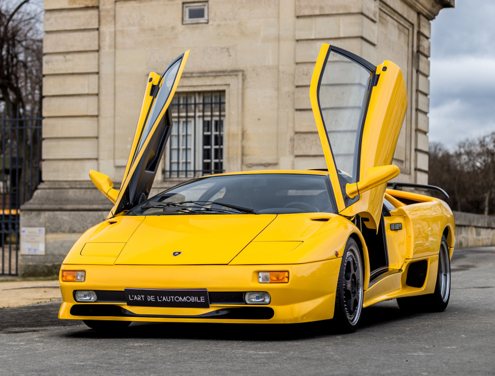 fullthrottleauto:    Lamborghini Diablo SV   