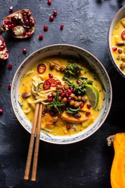 nom-food:  Thai pumpkin laska with crunchy fried chickpeas 