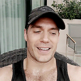 HENRY CAVILL porn pictures