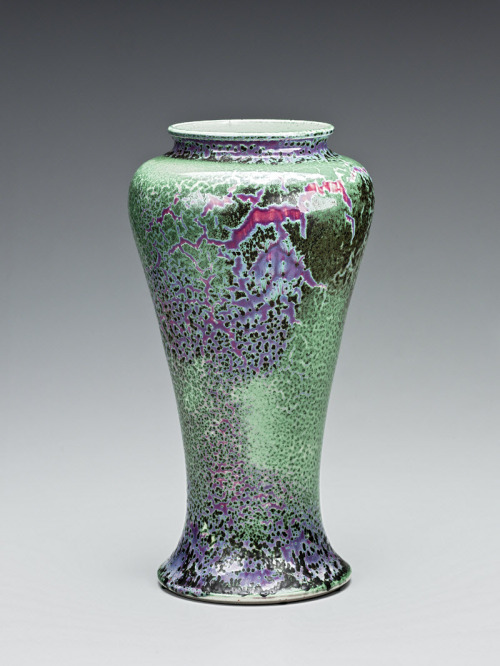 Stoneware vase from the Ruskin Pottery, England.  Made in 1911.  Now in the Metropolitan Museum of A