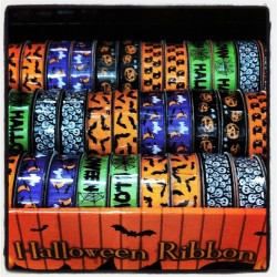 batwife:  #hobbycraft #halloween #ribbon 