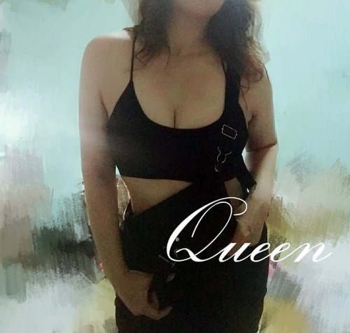 crazyqueensexygirl: 真愛❤是 把老婆寫的情書當護身符天天帶著！！ . . 姐好想問，你們的真愛是什麼？？？ 真的？