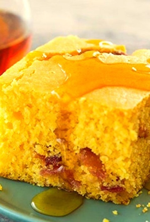 Sweet Bacon Corn BreadEverything Is Better With Bacon, And This Corn Bread Is No Exception! Step Your