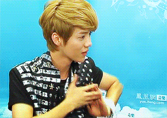 A moment of silence for the MAMA era that gave us so many moments.