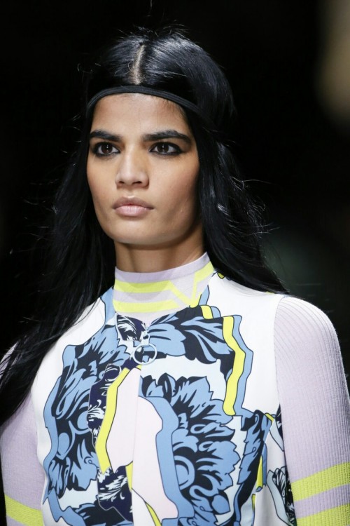 tropicale-moderne:Versace Fall 2016