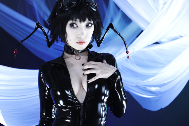 cosplayer Omi Gibson as JUNNY’s Gokiko.
