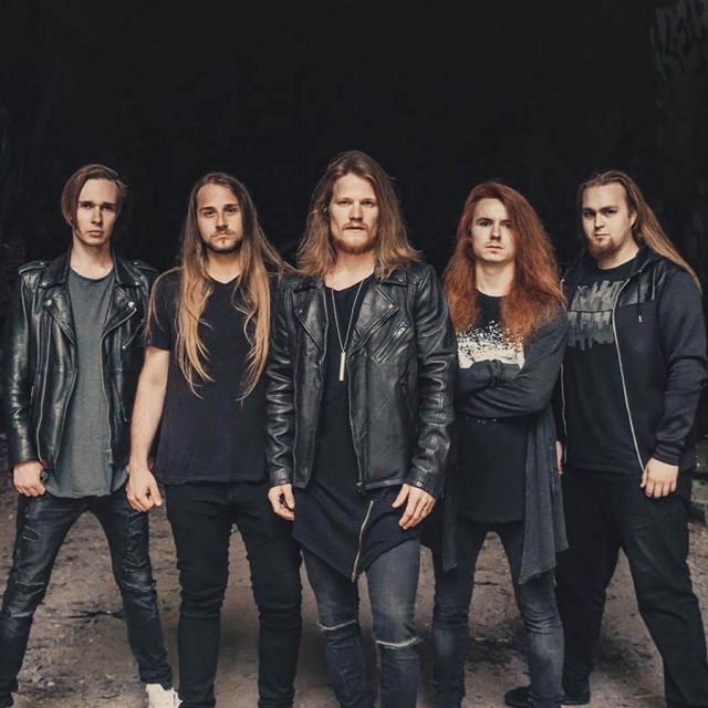 atherishispida:atherishispida:atherishispida:i think one of the funniest things ever is how many rock and metal bands are just four or five identical white dudes with long brown hair parted in the middle. like they’ve gotta be cranking these dudes out