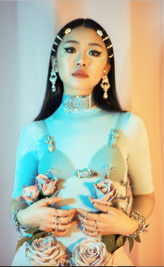 rebekahseok: Ellen wearing Creepyyeha and makeup by Sage for Galore