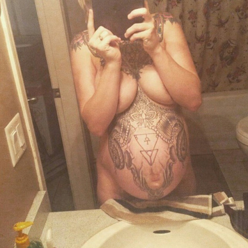 deliciously-prego:  CuntBomb.Com “start some shit”