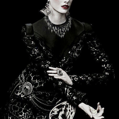 histcria: lit moodboards: ✧ marya morevna ✧ “She knew herself, how she had slowly over, over the years, become a cat, a wolf, a snake, anything but a girl. How she had wrung out her girlhood like death.” 