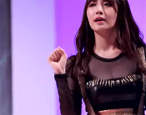 eyecandieskpop:  eyecandieskpop:  Girl’s Day Yura - Twinkle Twinkle   added video
