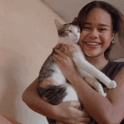 justexistingshit:Elle💖