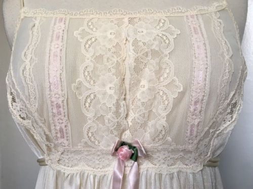 acuriousidea:Vintage Lace Nightgown