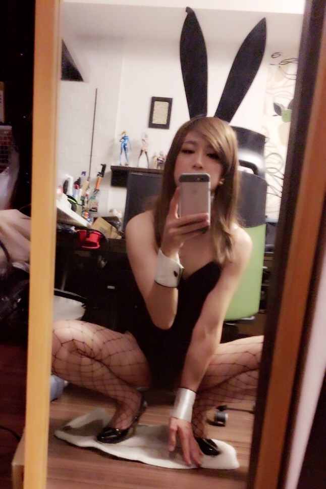 fran9cisco:  usagimayo:  With bunny suit 🐰💓  😍😍😍😋😋😋😋