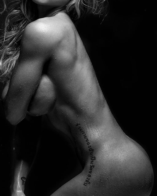 want-it-all-universe-fitness:    vanessamfit   