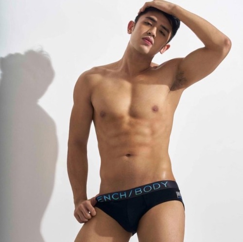 @benchbodyph x @davidlicauco  porn pictures