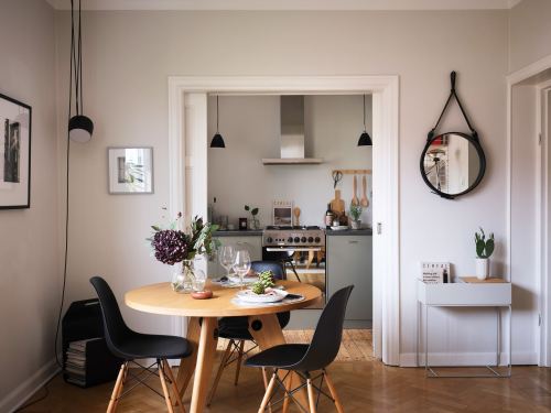 thenordroom:Scandinavian apartment | styling by Van Keppel & photos by JohanssenTHENORDROOM.COM 