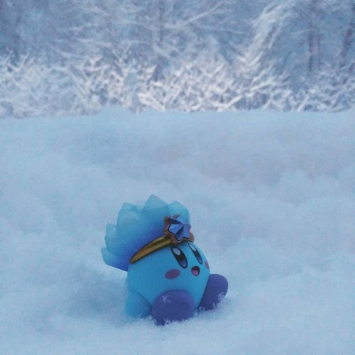 Not too cold for Kirby…#toyphotography #toys #kirby #nintendo #videogames #smash
