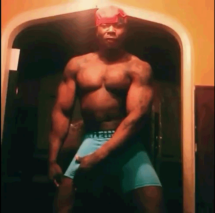 Bowlegged boi