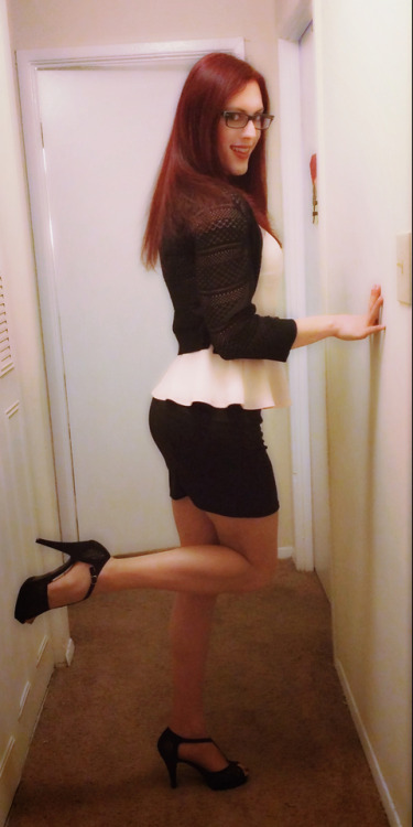 notoco1234:Hi, I’m a sissy crossdresser from Connecticut and I’m looking for others like minded ppl 
