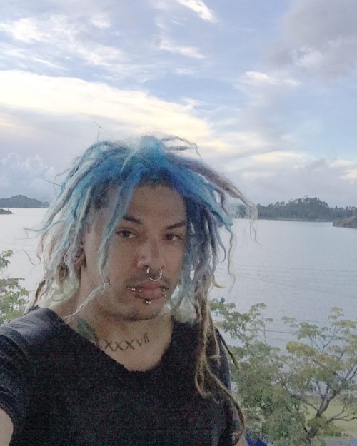 Porn Pics #guatape #pueblo #Colombia #dreads #dreadlocks